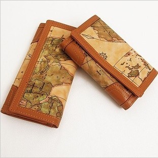 Cosmetic bag